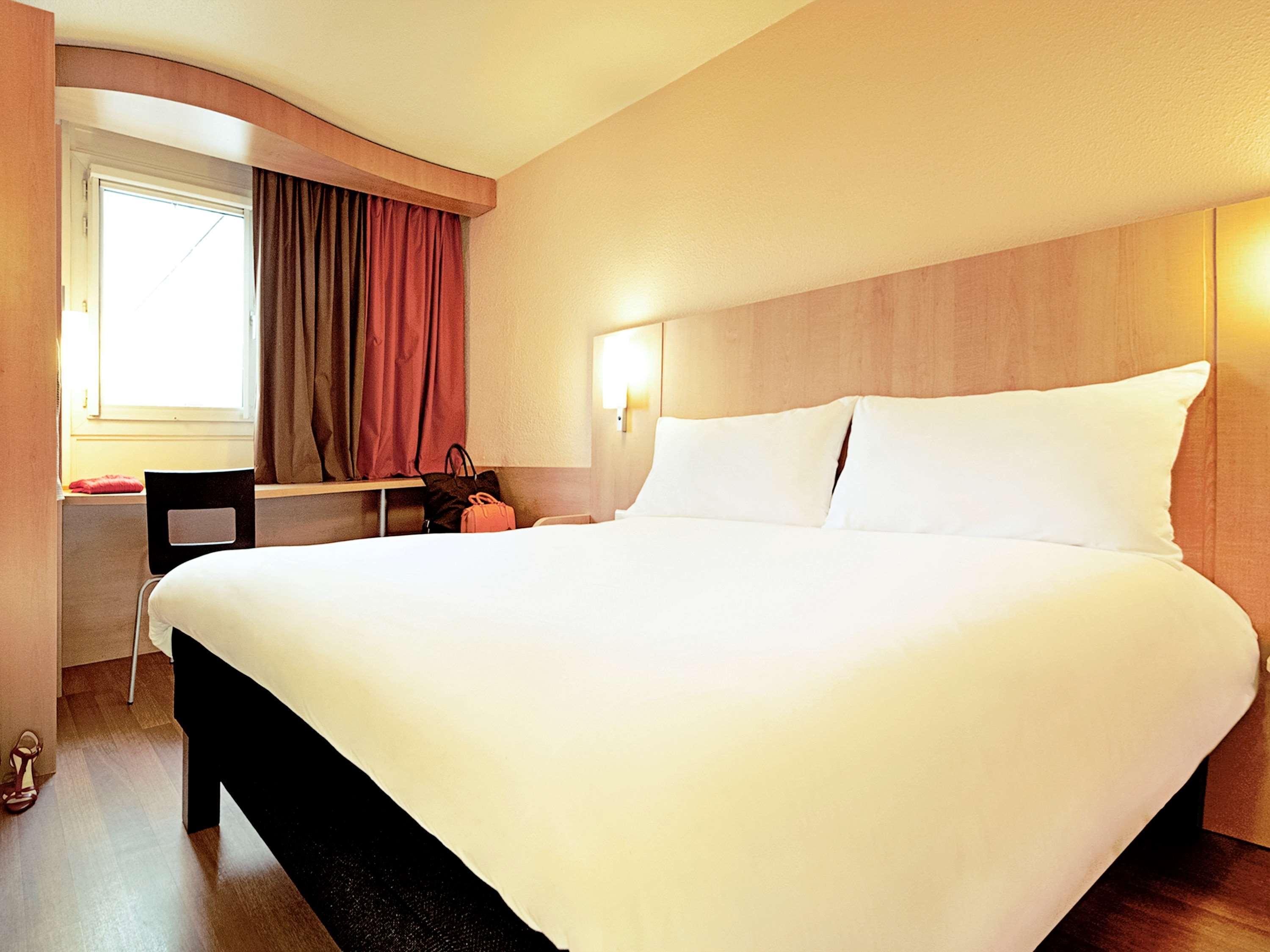 Ibis Girona